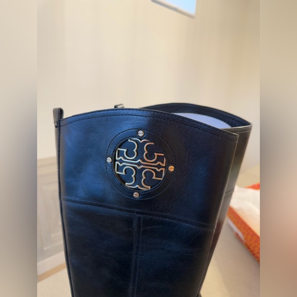 Tory Burch Kiernan 35mm Riding Boot - Picture 4 of 14